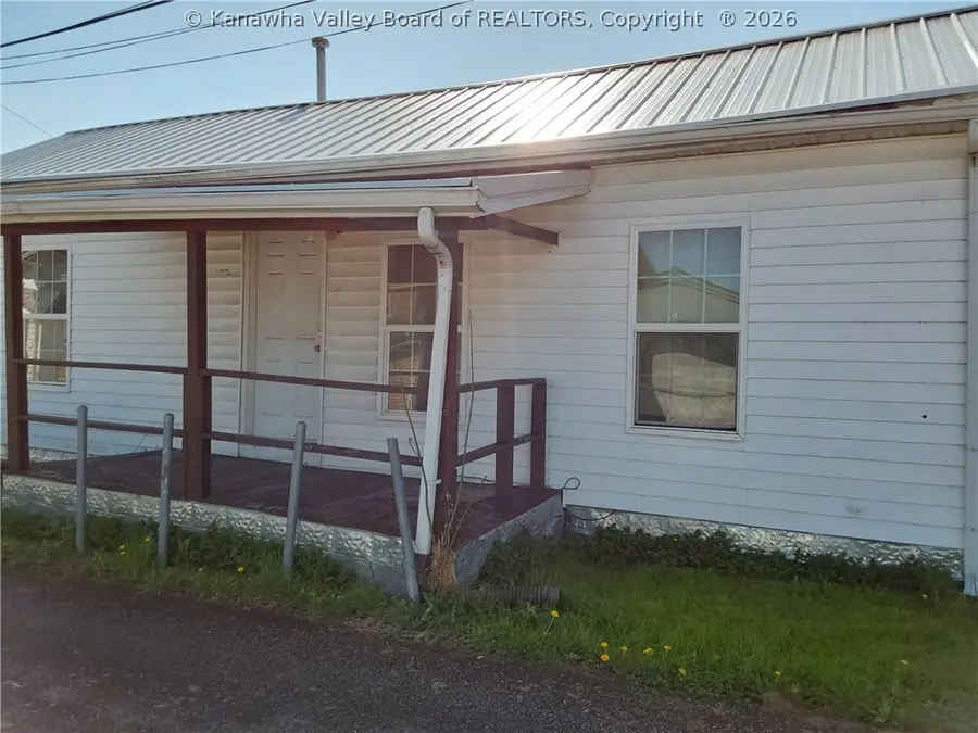 33 Ohio Avenue, Charleston, WV 25302 - #2