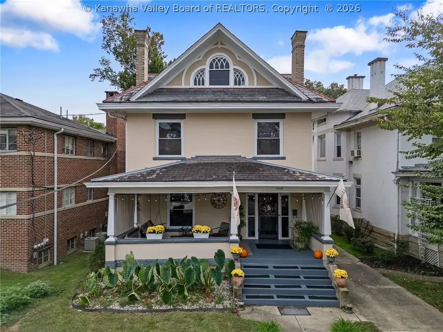 1585 Virginia Street E, Charleston, WV 25301 - #2