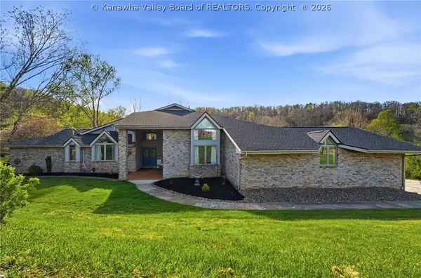 138 Deerfield Drive, Winfield, WV 25213