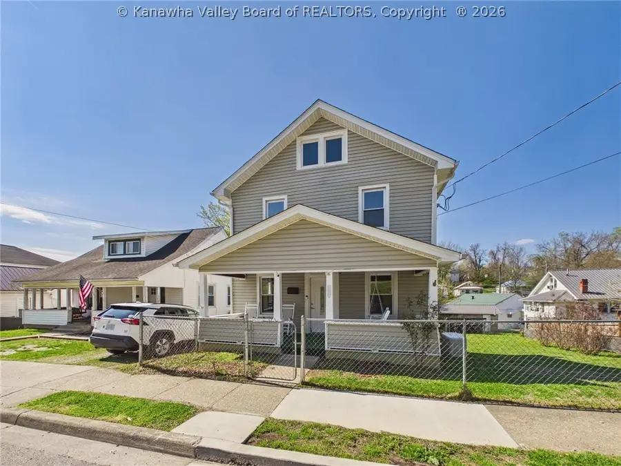 321 St Louis Avenue, Huntington, WV 25705 - #2