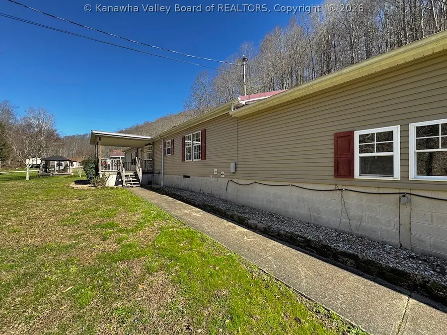 924 Ed Stone Branch Road, Big Creek, WV 25505 - #2