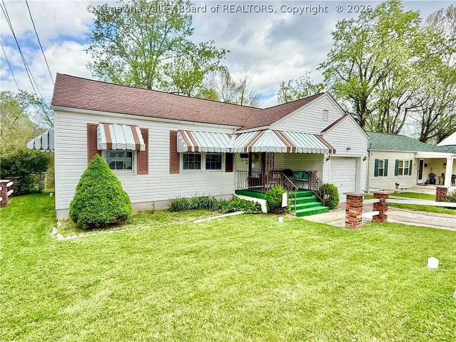 1013 Village Drive, South Charleston, WV 25309 - #2