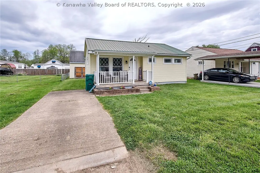 206 Kentucky Avenue, Saint Albans, WV 25177 - #1