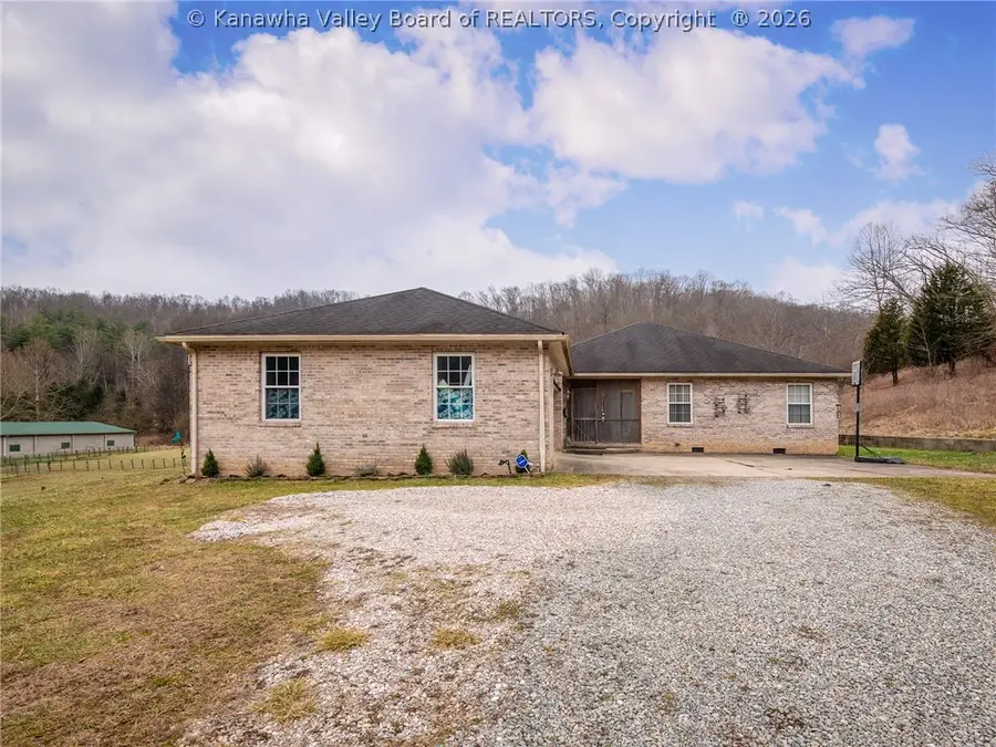 634 Hitch N Go Lane, Elkview, WV 25071 - #2