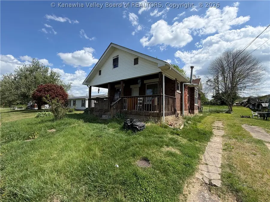 2114 Monroe Avenue, Point Pleasant, WV 25550 - #2