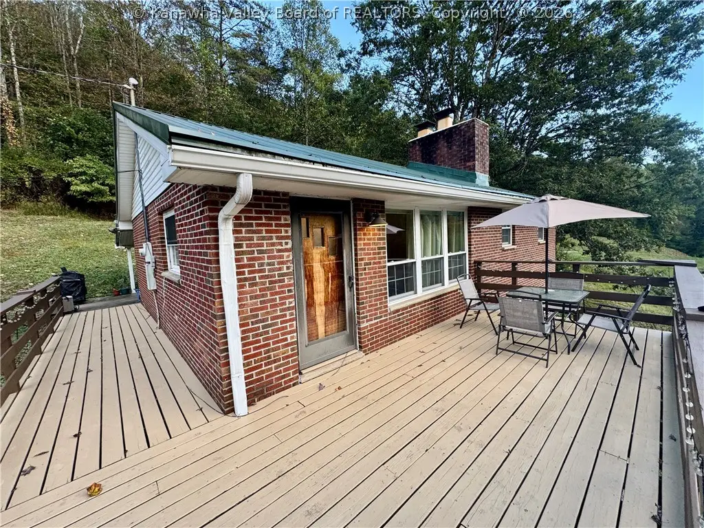 3028 Frame Road, Elkview, WV 25071 - #1