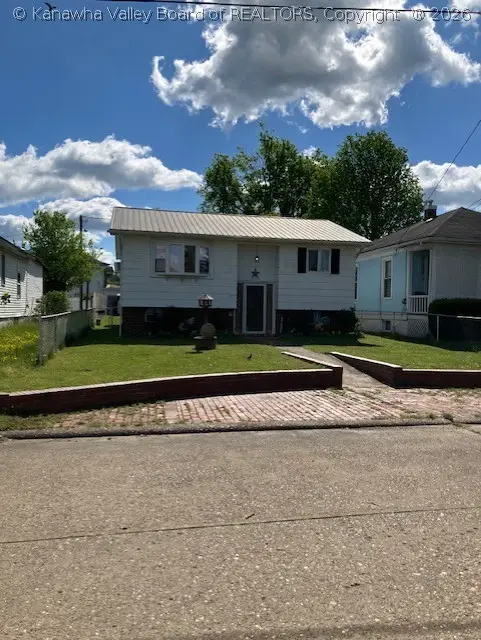 2316 Jefferson Avenue, Point Pleasant, WV 25550 - #1