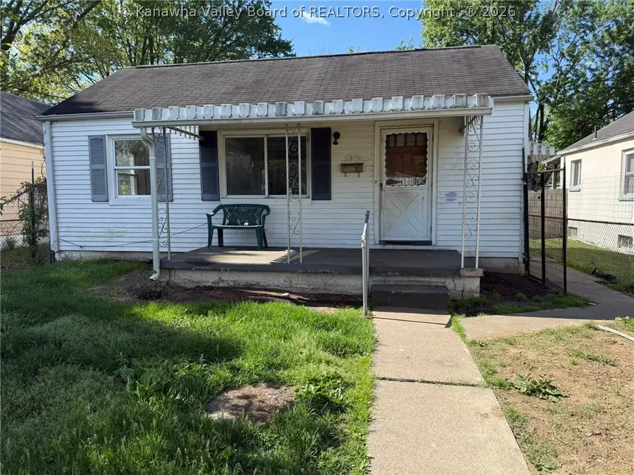 2509 Mckinley Street, Saint Albans, WV 25177 - #2