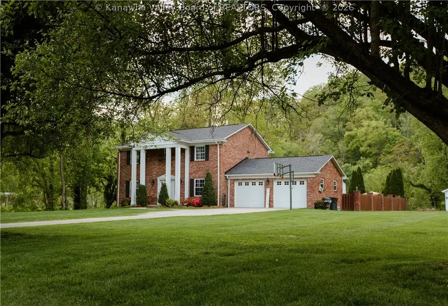 4 Sheridan Drive, Saint Albans, WV 25177 - #2