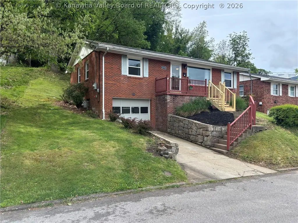 2757 Daniels Avenue, South Charleston, WV 25303 - #1