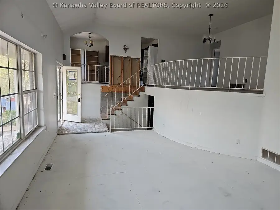 60 Woodland Drive, Madison, WV 25130 - #2