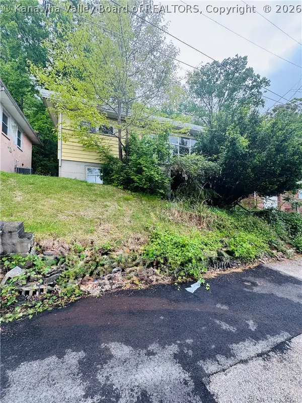 1100 Ferguson Avenue, Charleston, WV 25302