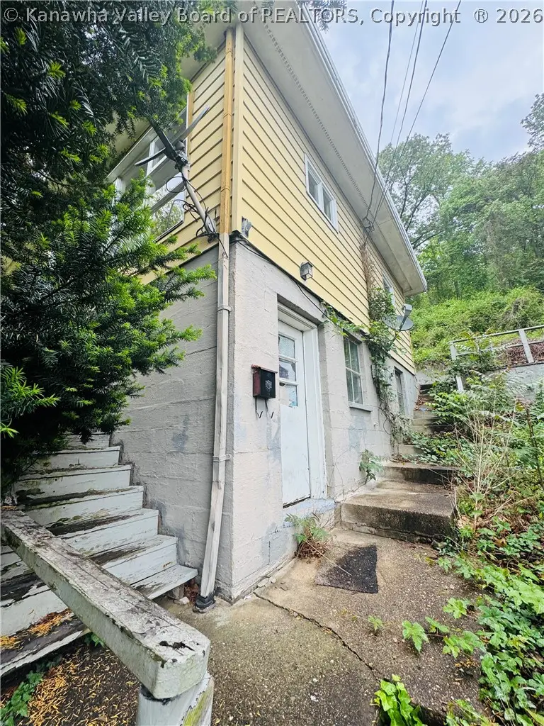 1100 Ferguson Avenue, Charleston, WV 25302 - #2