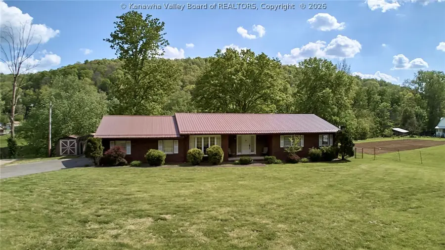 6316 Elk River Road N, Clendenin, WV 25045 - #2