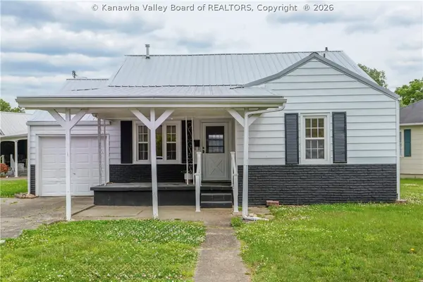 2039 Benedict Circle, St Albans, WV 25177
