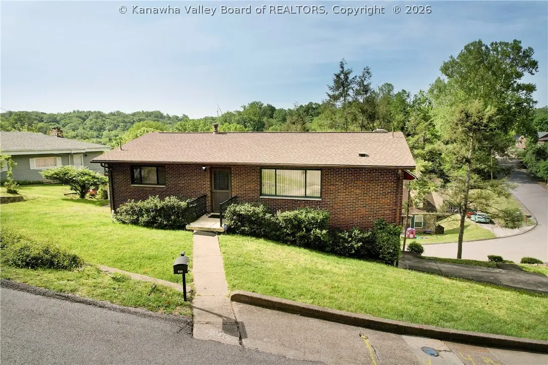 900 Scenic Drive, Charleston, WV 25311 - #1