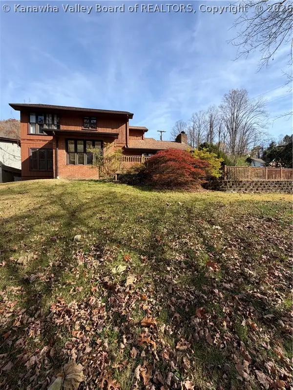 1279 Hanging Rock Highway, Logan, WV 25601