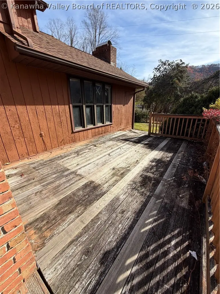 1279 Hanging Rock Highway, Logan, WV 25601 - #3