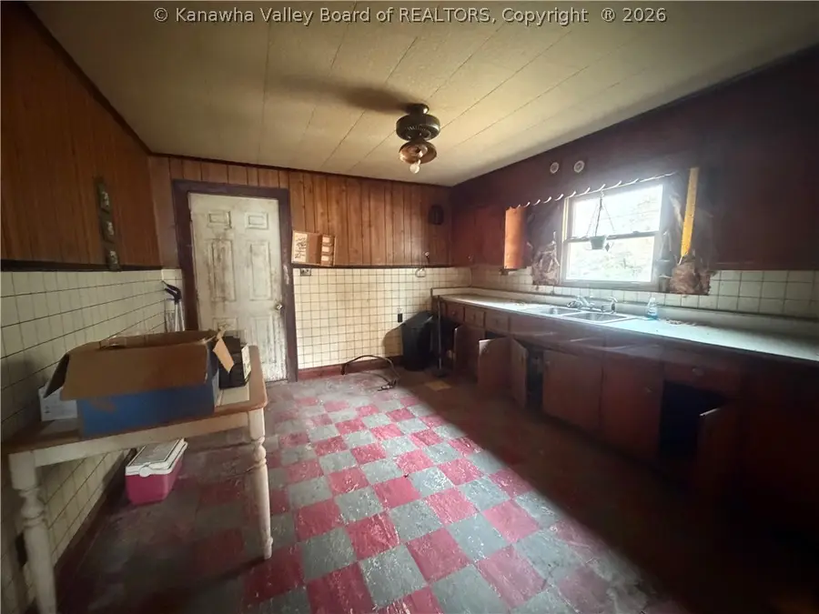 521 Long Fork Road, Pecks Mill, WV 25547 - #2