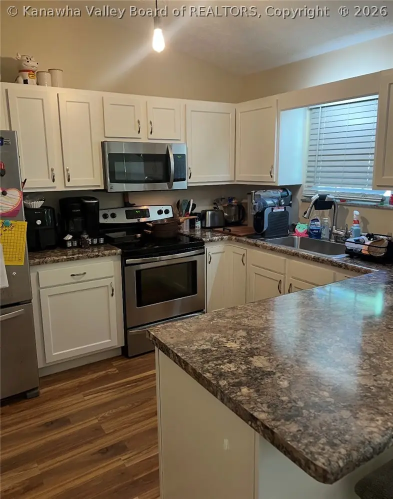 17 Colonial Court, Barboursville, WV 25504 - #3