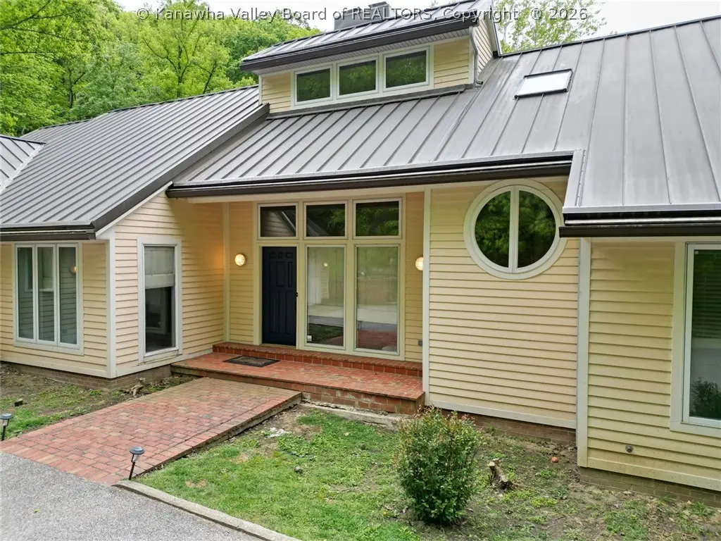 8 Quail Cove Road, Charleston, WV 25314 - #1