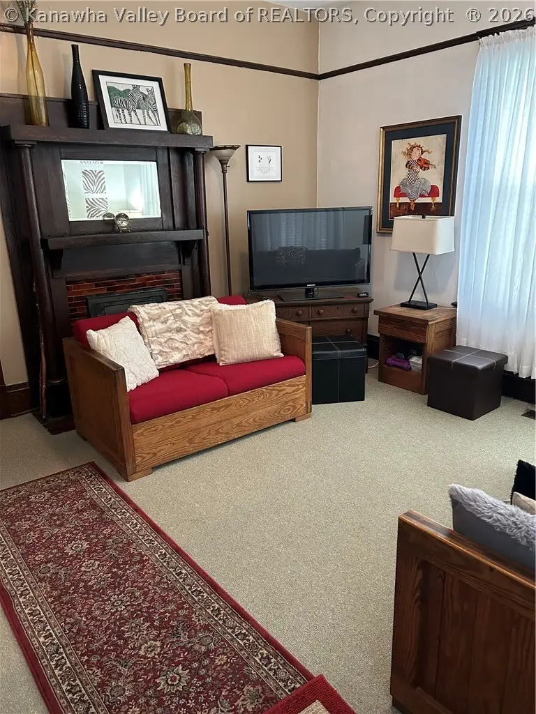 5203 Washington Avenue Se, Charleston, WV 25304 - #3