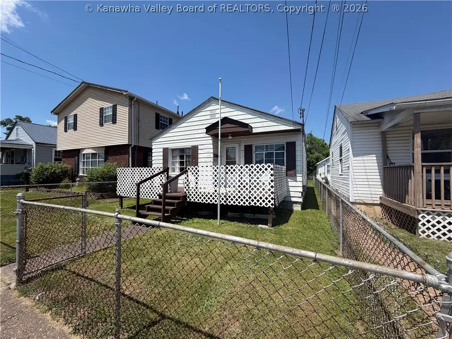 447 19th Street, Dunbar, WV 25064 - #2