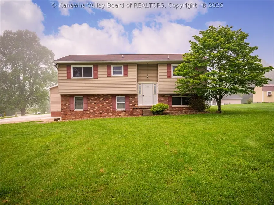 454 Chapman Drive, Milton, WV 25541 - #2