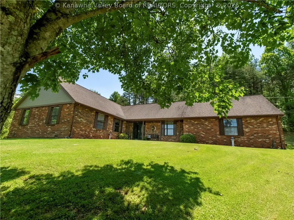 145 Grandview Estates Road, Clendenin, WV 25045 - #1