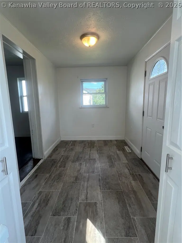 136 Cabell Street, Dunbar, WV 25064 - #2