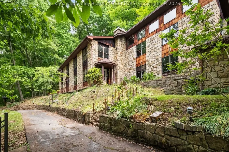 200 Laura Lane, Charleston, WV 25302 - #2