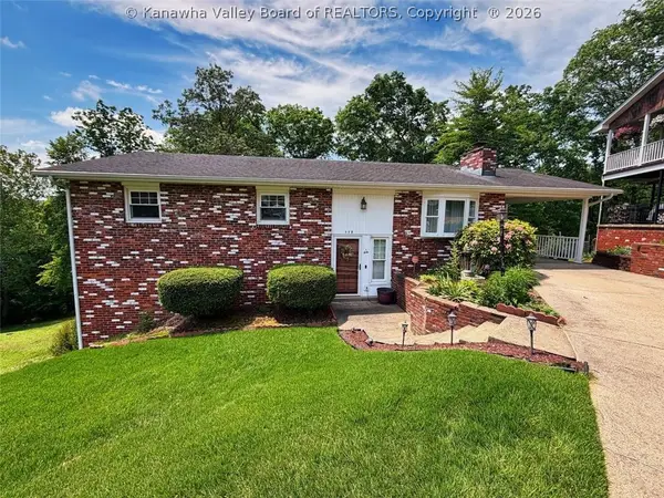 117 Wildwood Drive, Elkview, WV 25071
