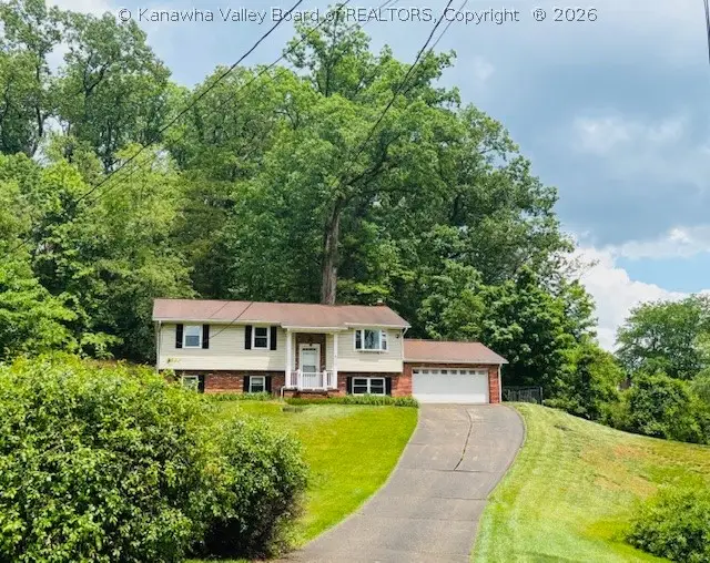 3 Woodbury Circle, Nitro, WV 25143 - #1