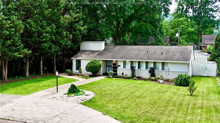 4109 Virginia Avenue Se, Charleston, WV 25304 - #2