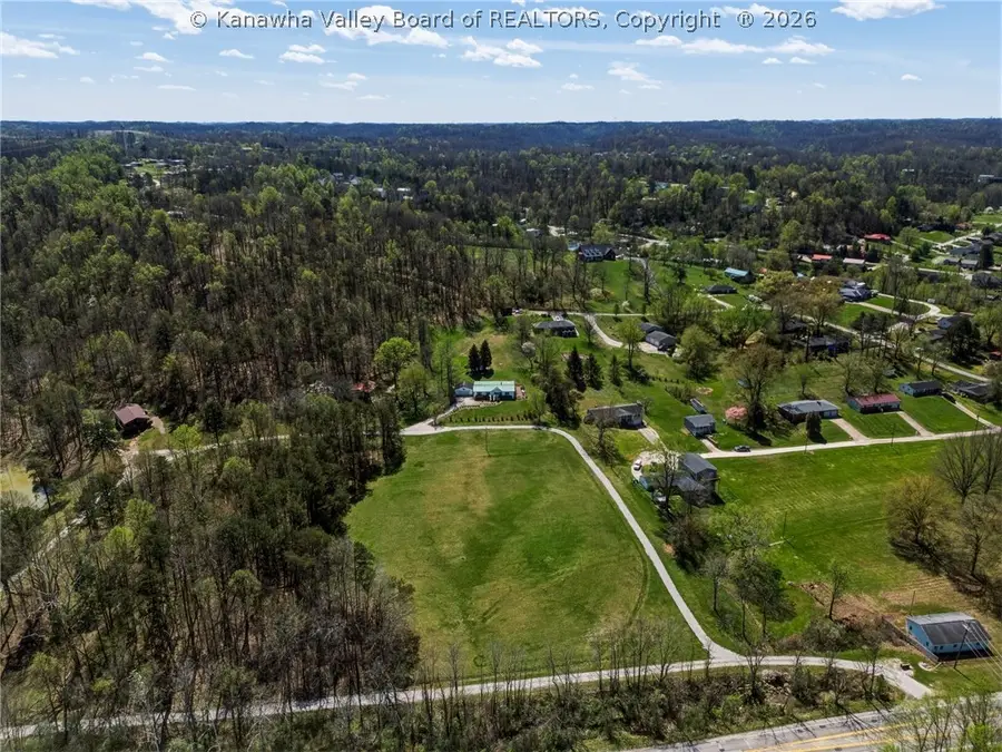 2435 Us Route 60, Hurricane, WV 25526 - #3