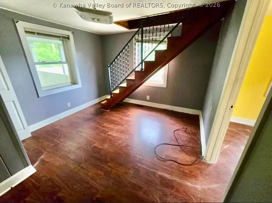 502 Green Valley Drive, Saint Albans, WV 25177 - #3