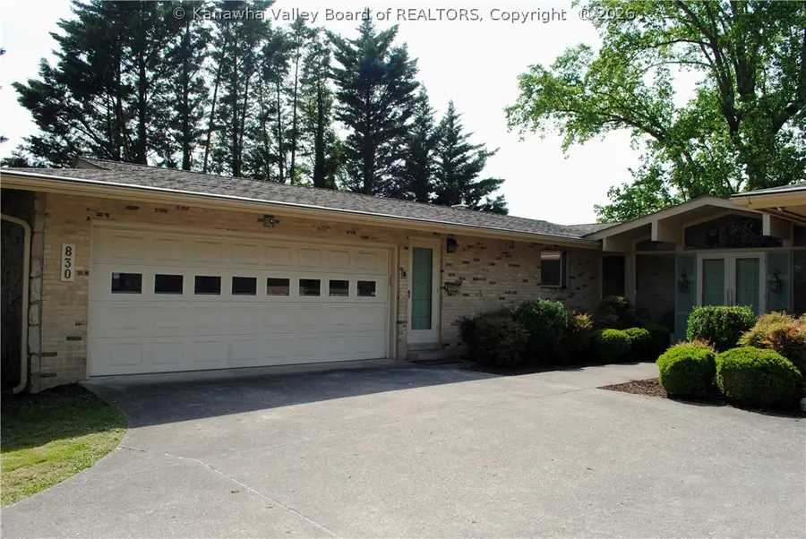 830 Lower Chester Road, Charleston, WV 25302 - #2