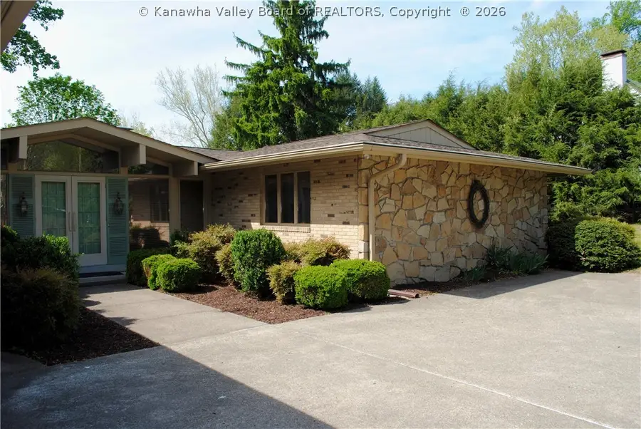 830 Lower Chester Road, Charleston, WV 25302 - #3