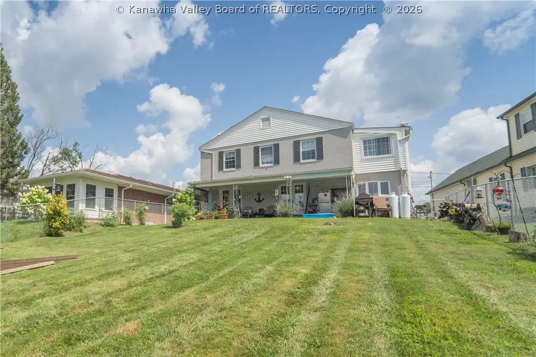 1324 Kanawha Avenue, Dunbar, WV 25064 - #1