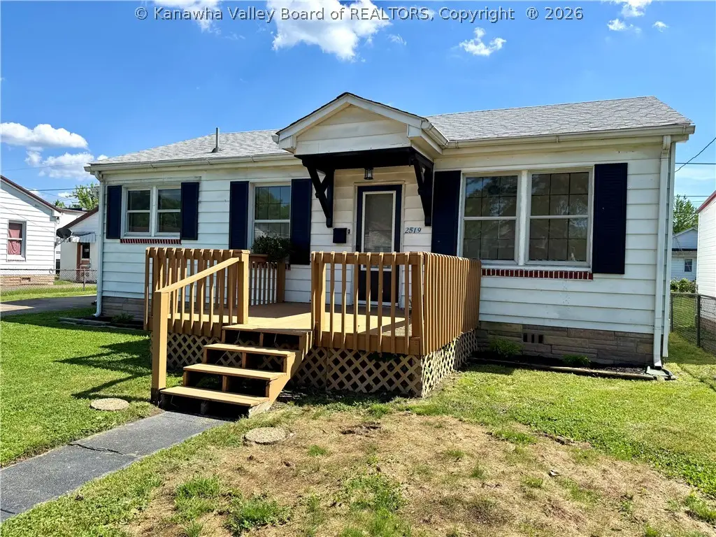 2519 Lincoln Avenue, Saint Albans, WV 25177 - #1