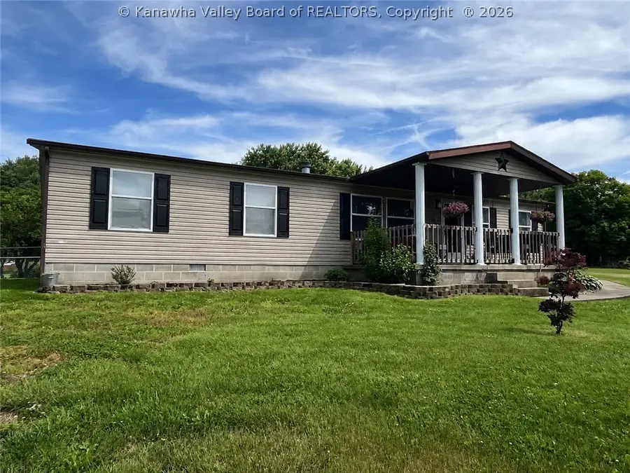 176 Ann Street, Mason, WV 25260 - #2