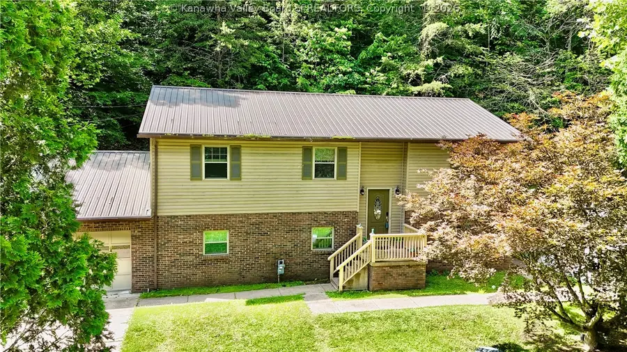 1432 New Hope Road, Elkview, WV 25071 - #3