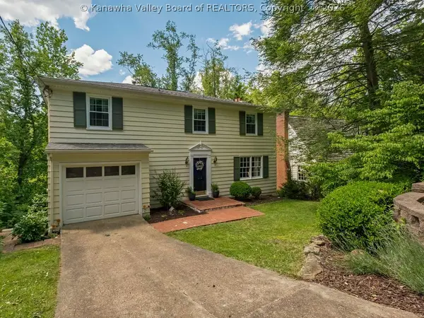 1410 Somerlayton Road, Charleston, WV 25314