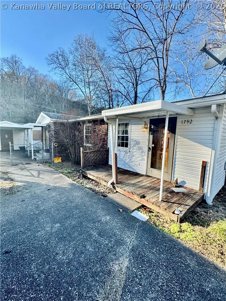 1355 Glenwood Road, Milton, WV 25441 - #1