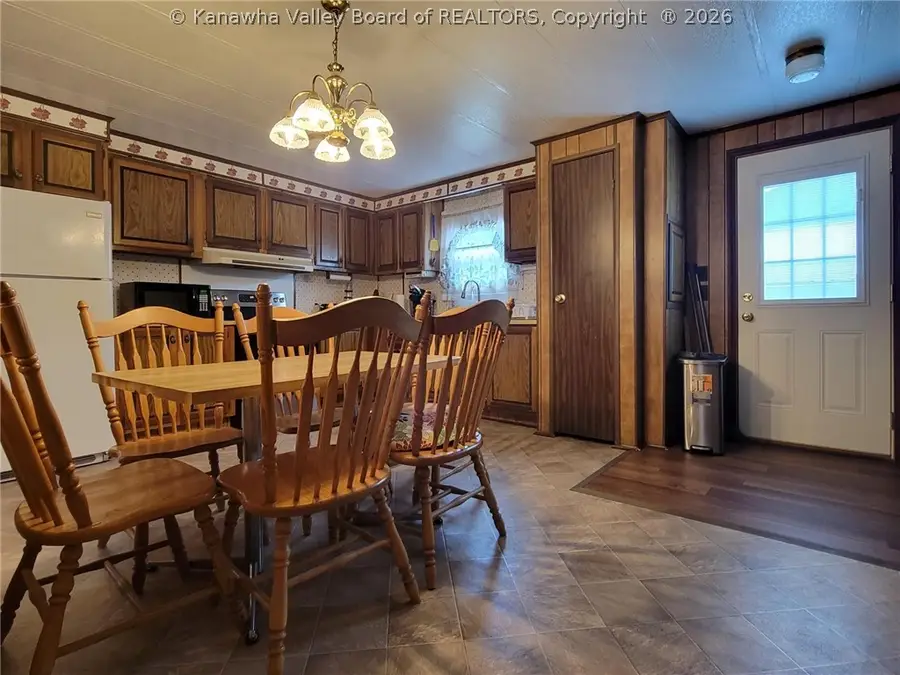 136 Wiseman Street, East Bank, WV 25067 - #3
