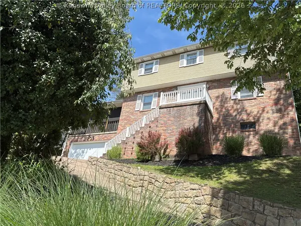 1200 Henry Road, South Charleston, WV 25303