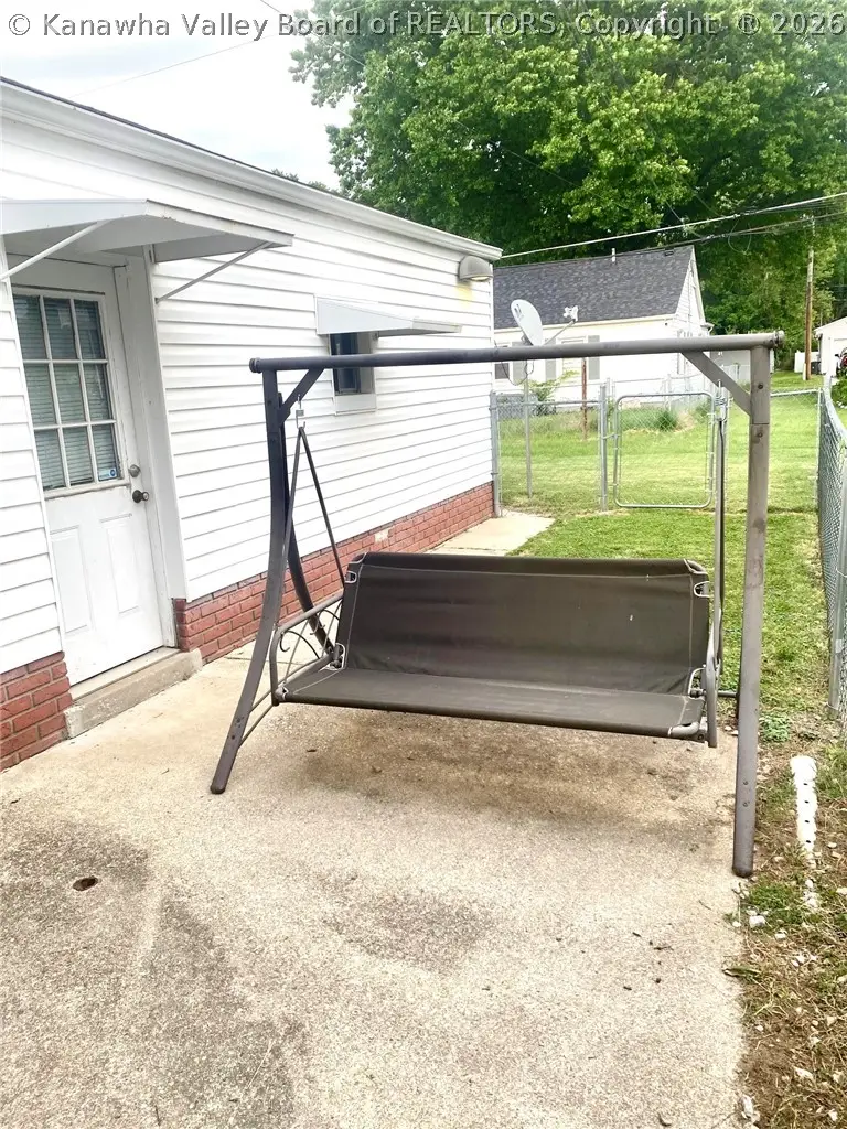 118 Alameda Street, Saint Albans, WV 25177 - #3
