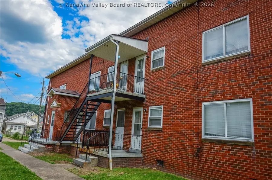 211 4th Avenue, South Charleston, WV 25303 - #3