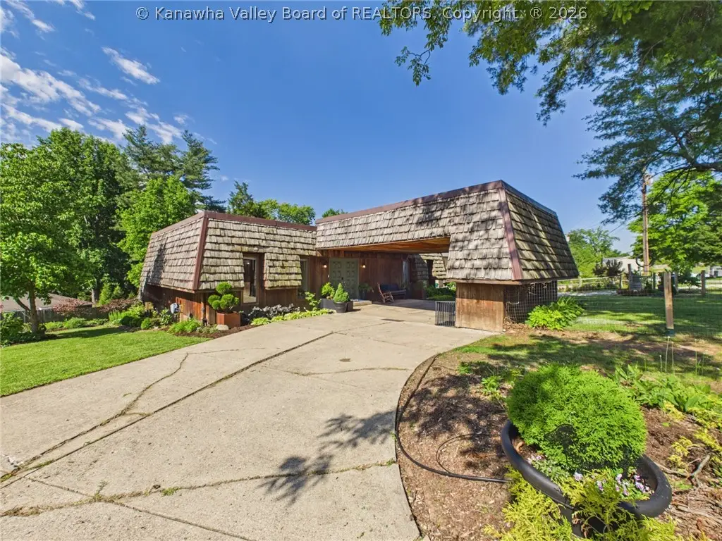 1025 Marina Drive, Hurricane, WV 25526 - #1