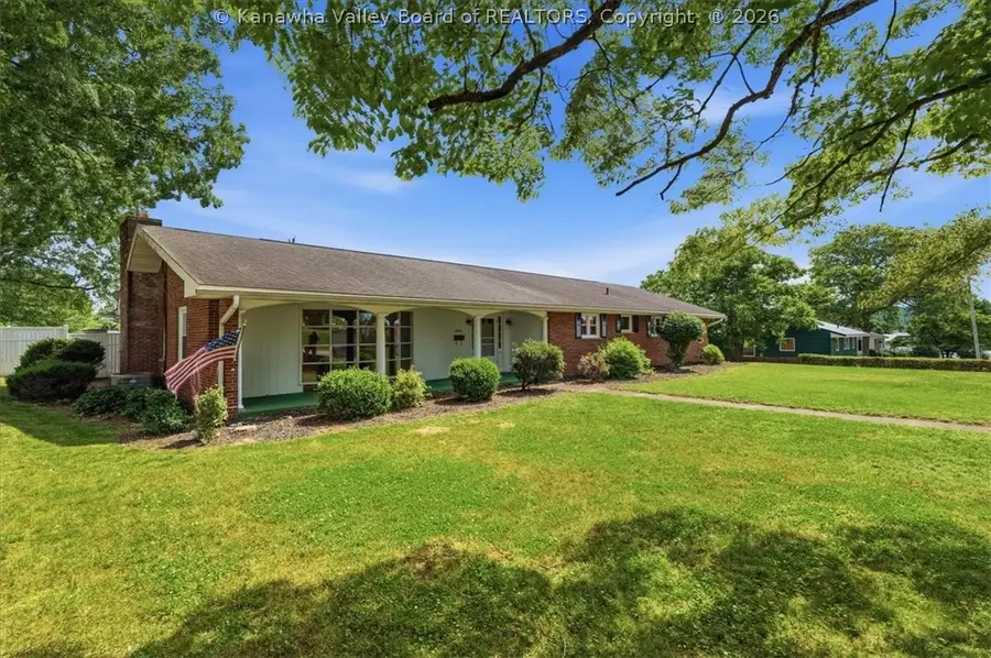 804 South Ritchie Avenue, Ravenswood, WV 26164 - #3